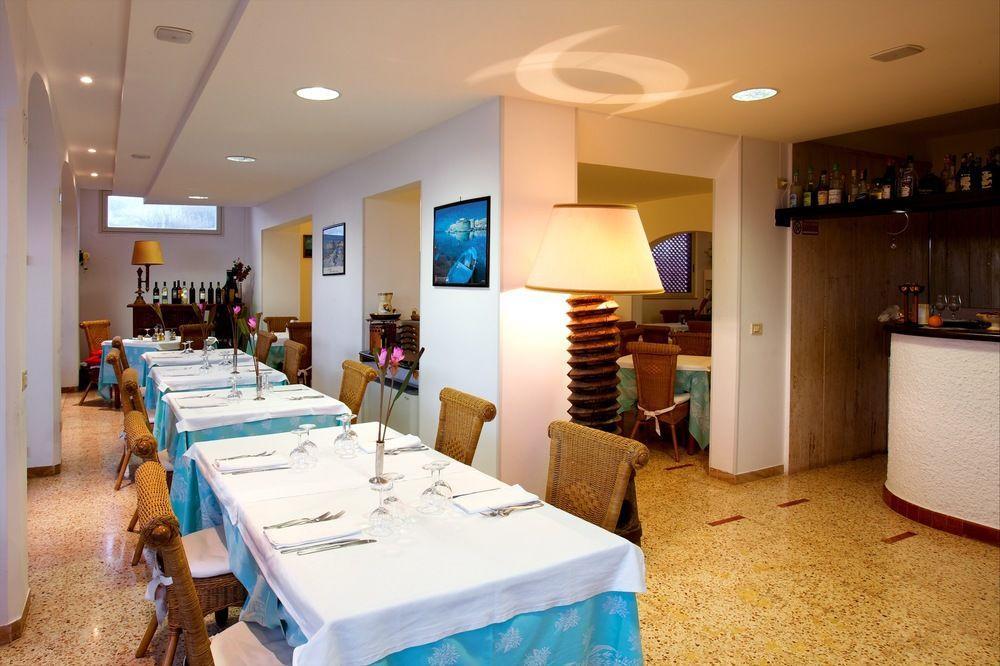 Hotel Il Vascello Marina Serra Ngoại thất bức ảnh